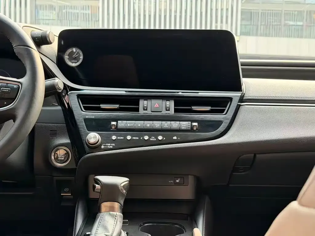 Lexus ES 2024 из CN, фото 7