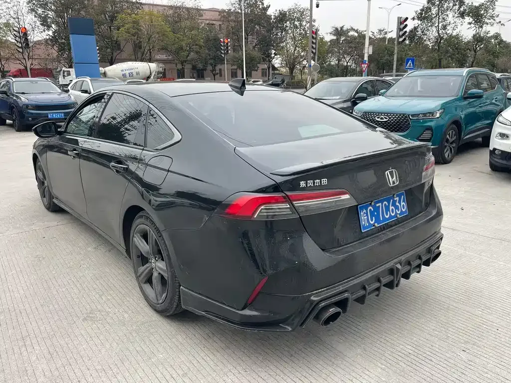 Honda Inspire 2024 из CN, фото 9