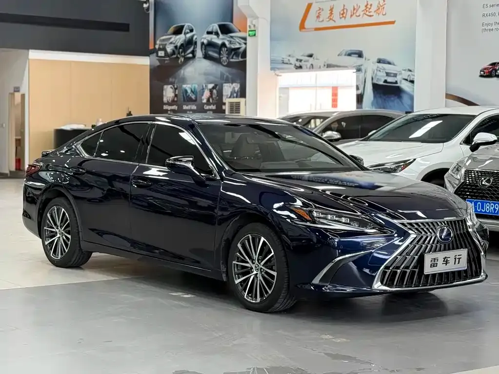 Lexus ES 2022 из CN, фото 8