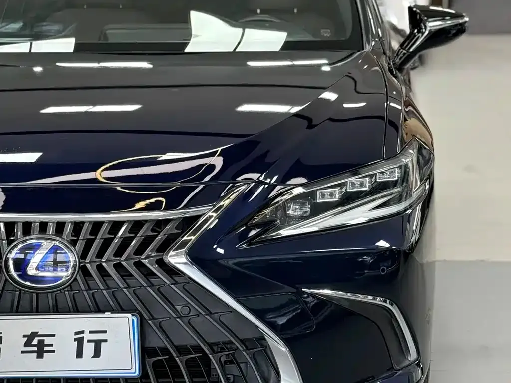 Lexus ES 2022 из CN, фото 9