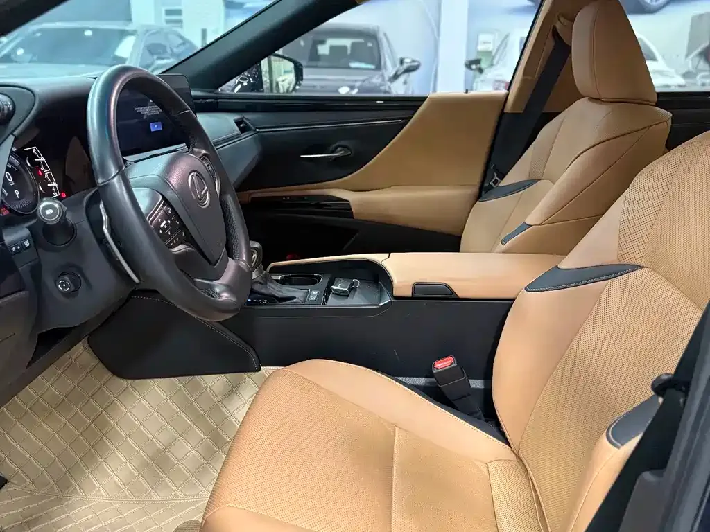 Lexus ES 2022 из CN, фото 4