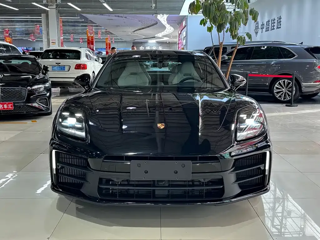 Porsche Panamera 2026 из CN, фото 3