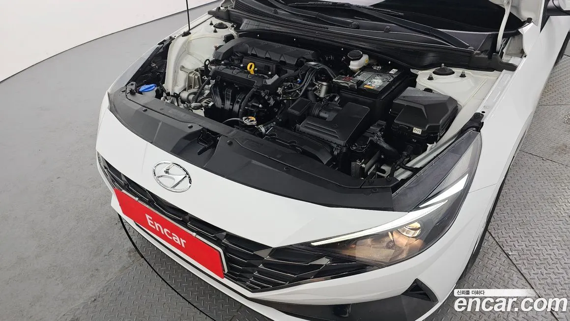 Hyundai AVANTE — фото 9