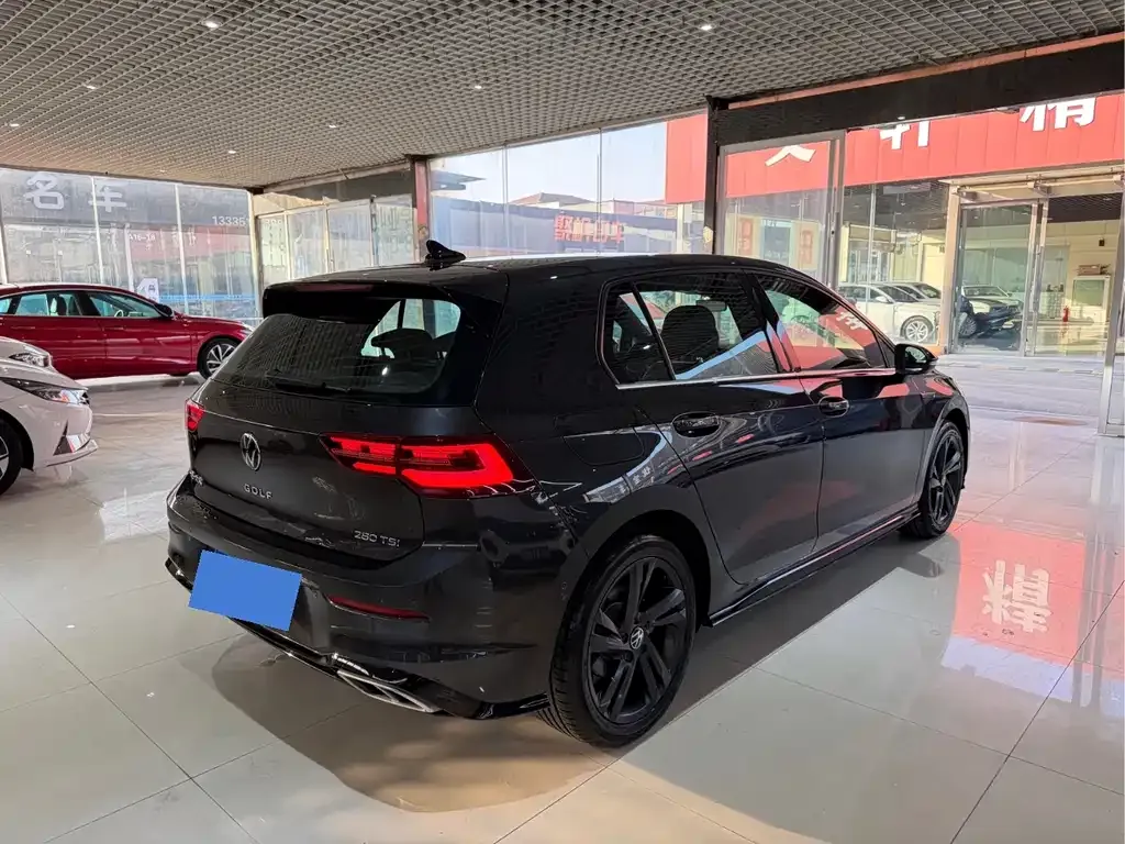 Volkswagen Golf 2022 из CN, фото 8