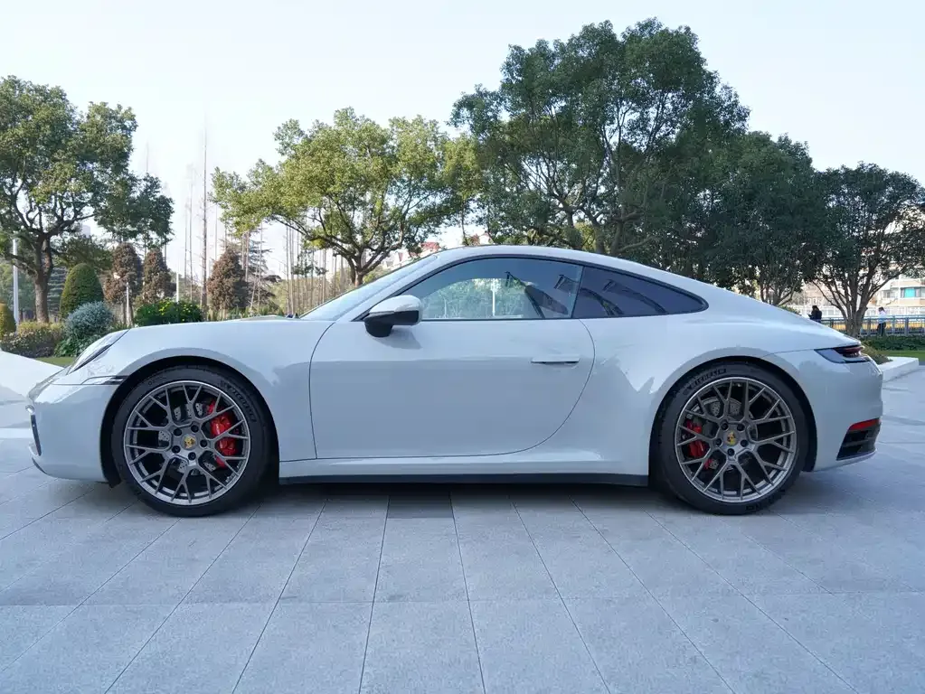 Porsche 911 2023 из CN, фото 7