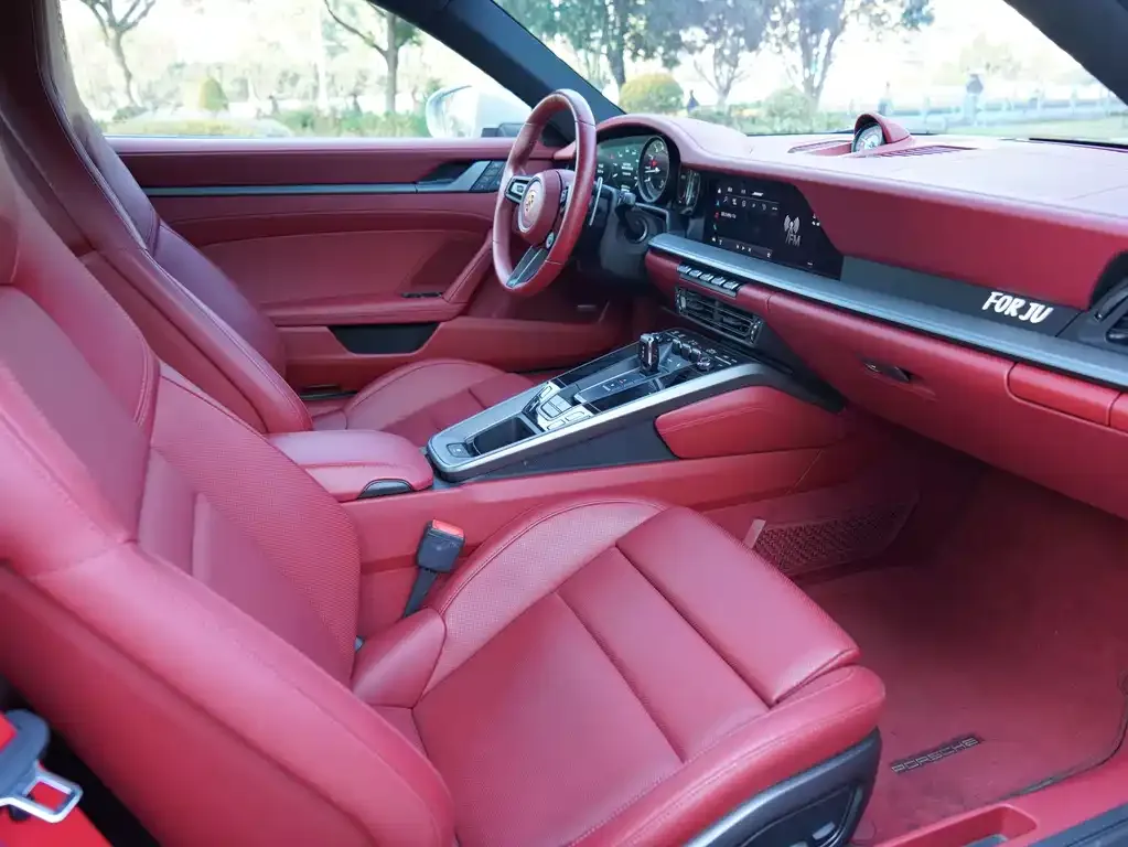 Porsche 911 2023 из CN, фото 8