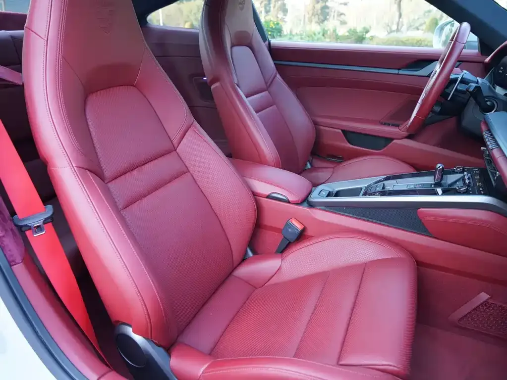 Porsche 911 2023 из CN, фото 6