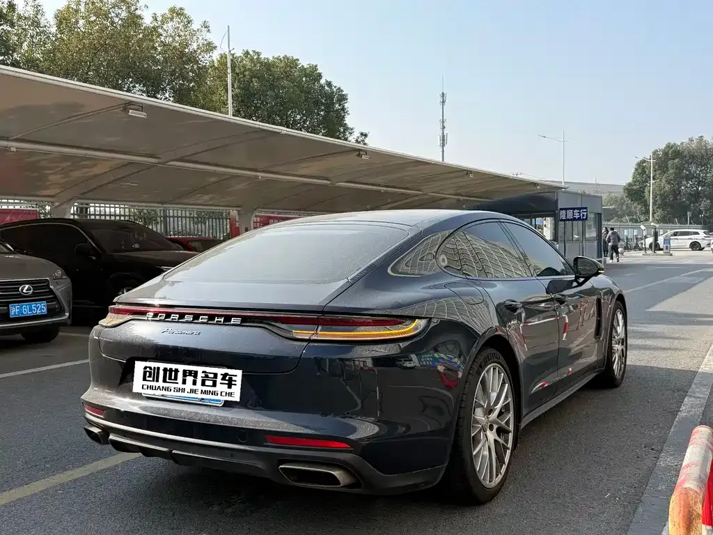 Porsche Panamera 2022 из CN, фото 4