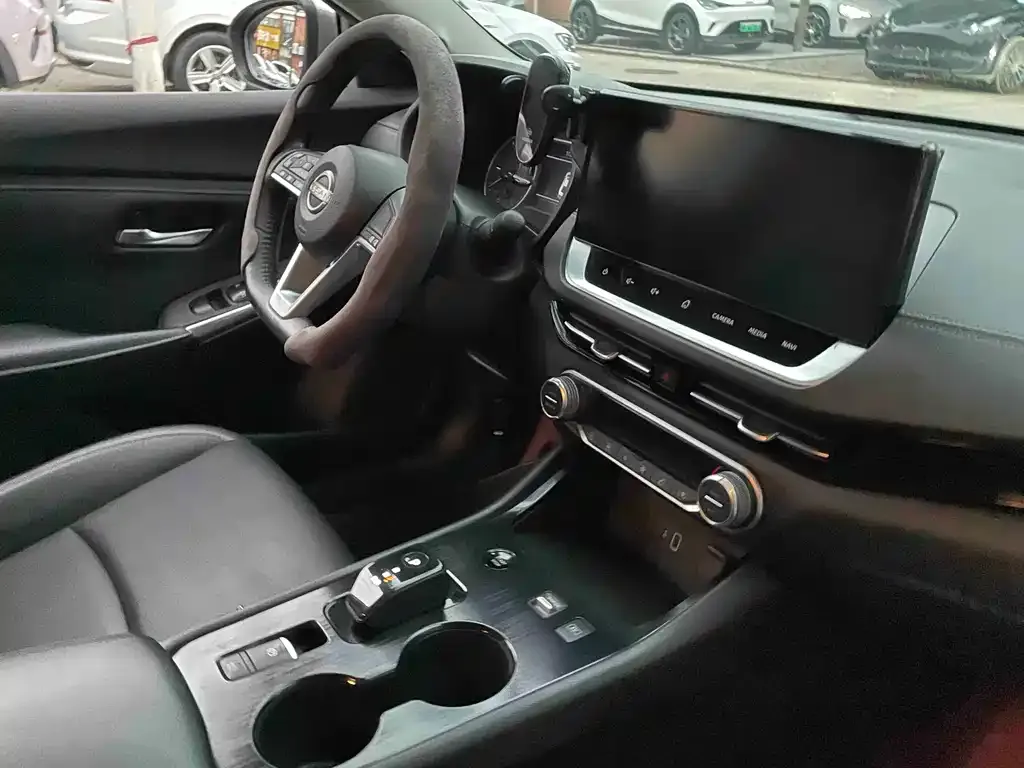 Nissan Sylphy 2022 из CN, фото 5