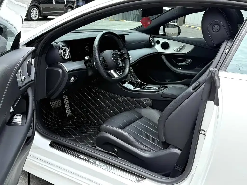 Mercedes-Benz E-Class (Import) — фото 4