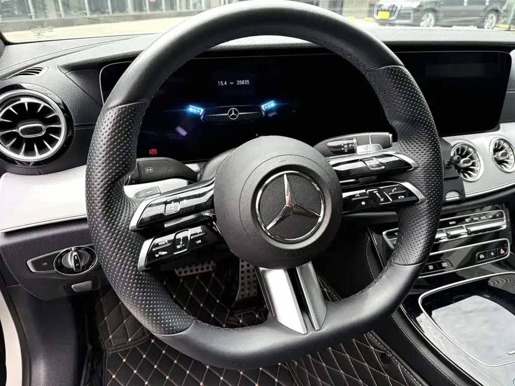 Mercedes-Benz E-Class (Import) — фото 7