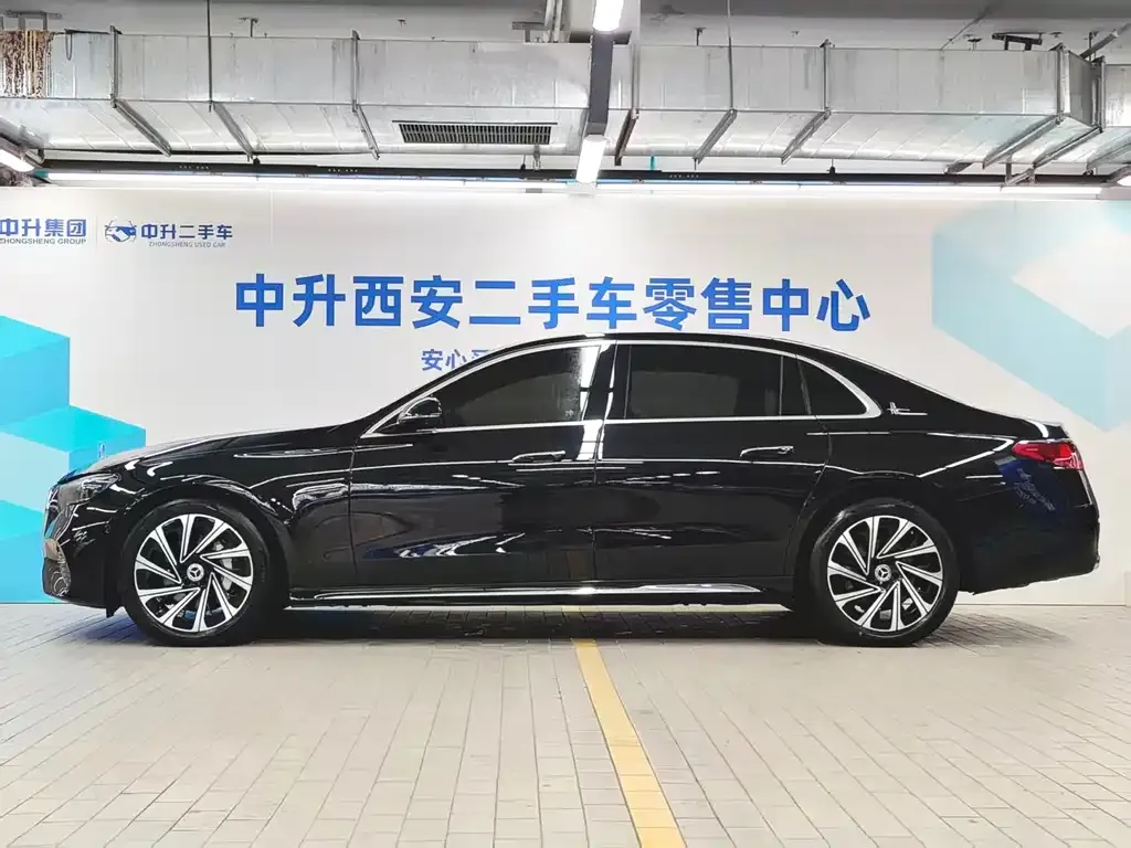 Mercedes-Benz E-Class 2024 из CN, фото 9