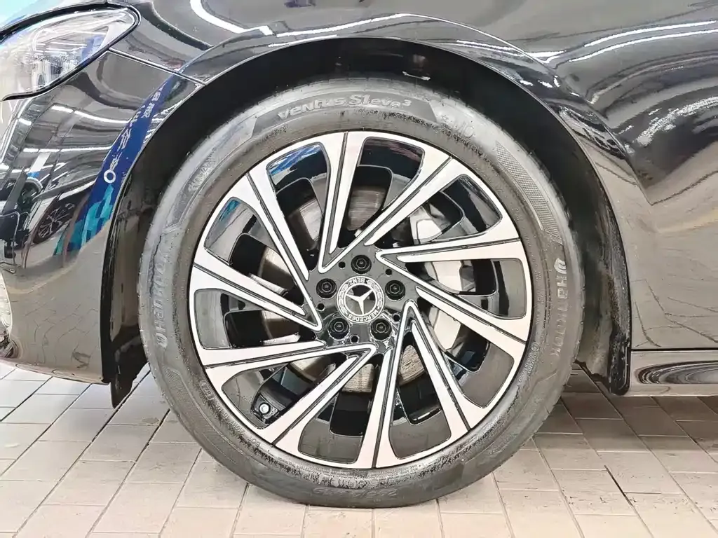 Mercedes-Benz E-Class 2024 из CN, фото 10