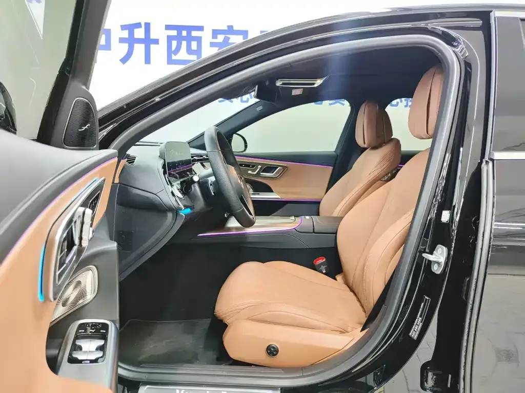 Mercedes-Benz E-Class 2024 из CN, фото 5