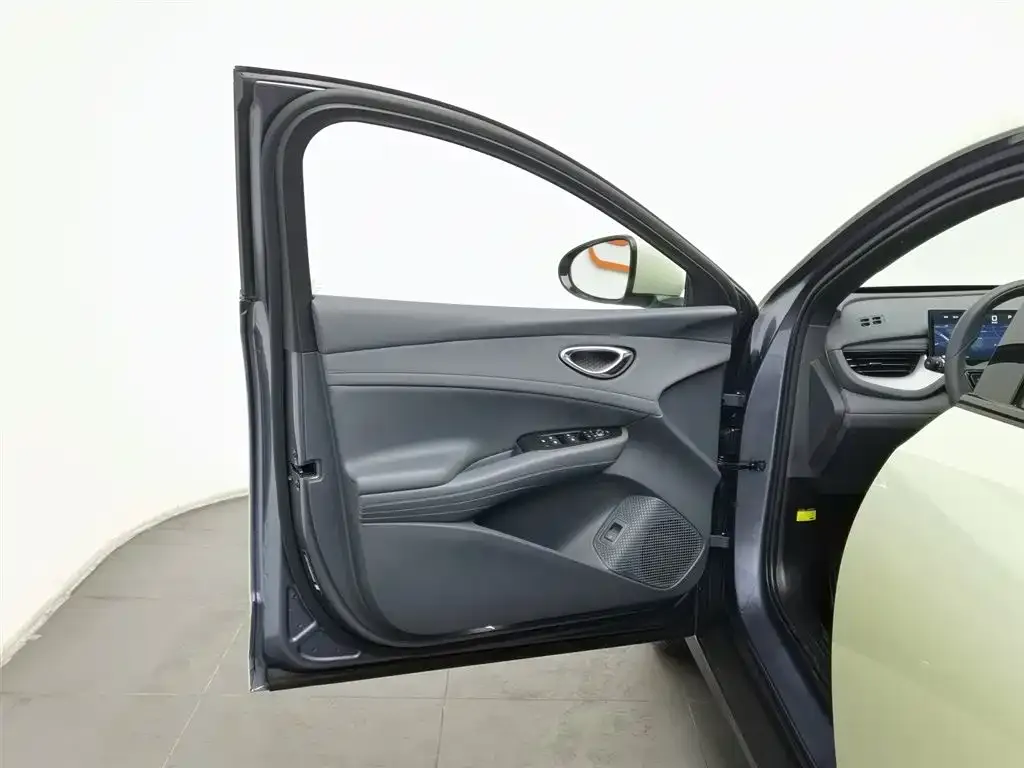 BYD Seal 06GT — фото 8
