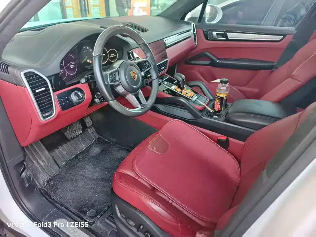 Porsche Cayenne Hybrid 2023 из CN, фото 3