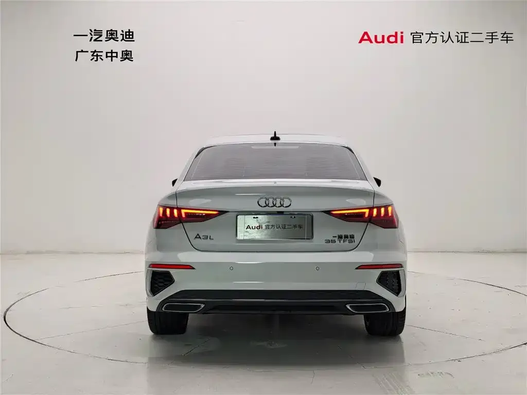 Audi A3 2024 из CN, фото 2