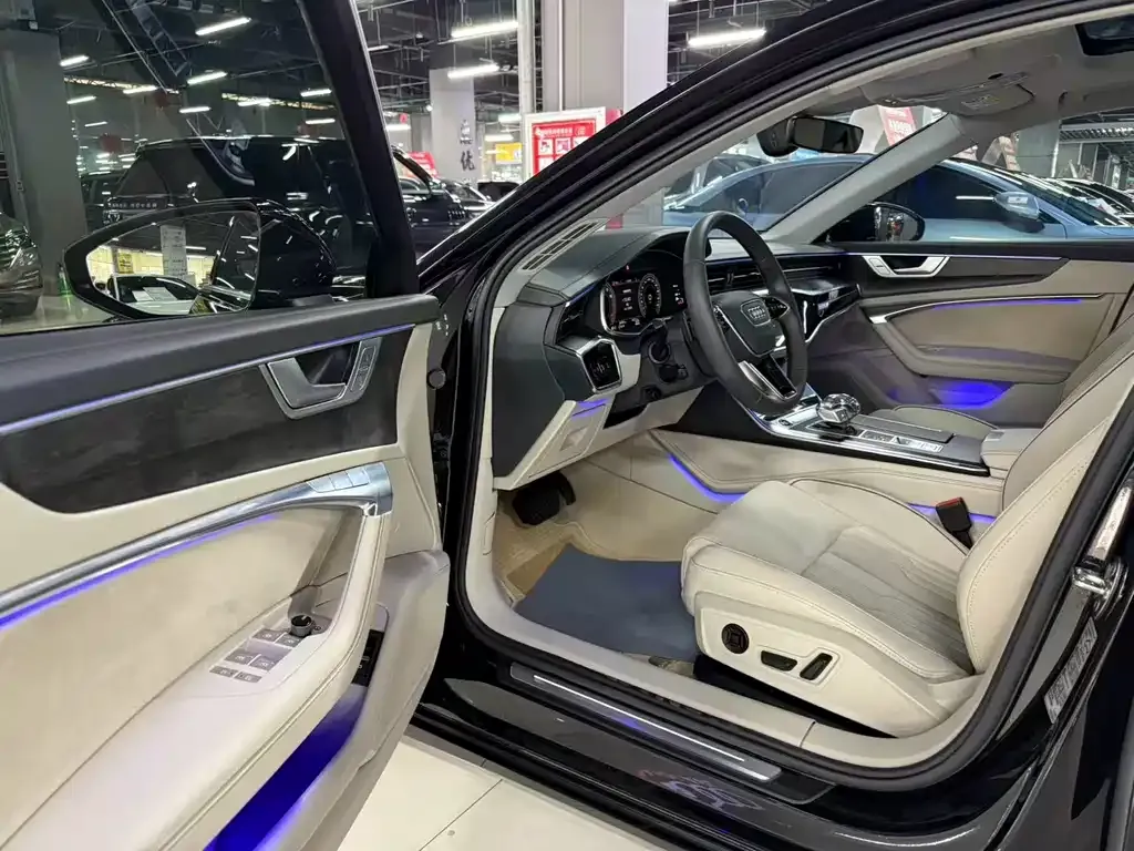 Audi A6L 2022 из CN, фото 3
