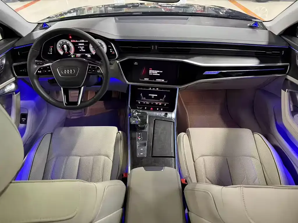 Audi A6L 2022 из CN, фото 2