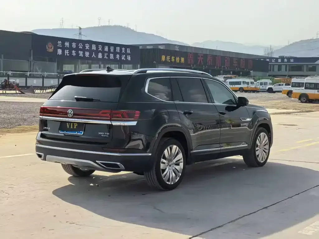 Volkswagen Teramont 2021 из CN, фото 4