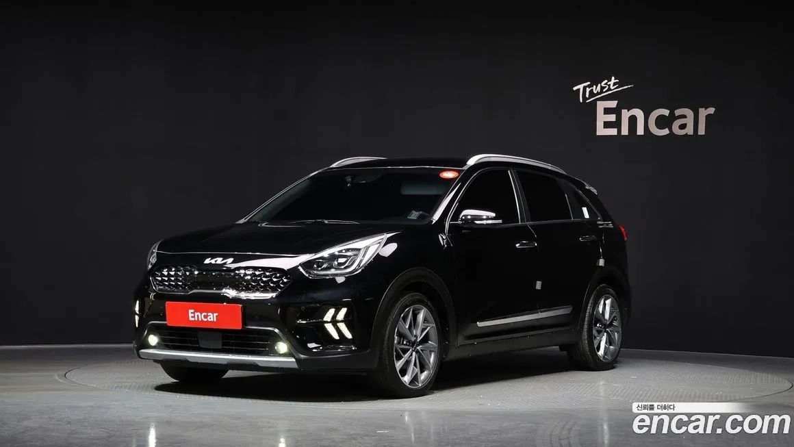 Kia Niro — фото 1