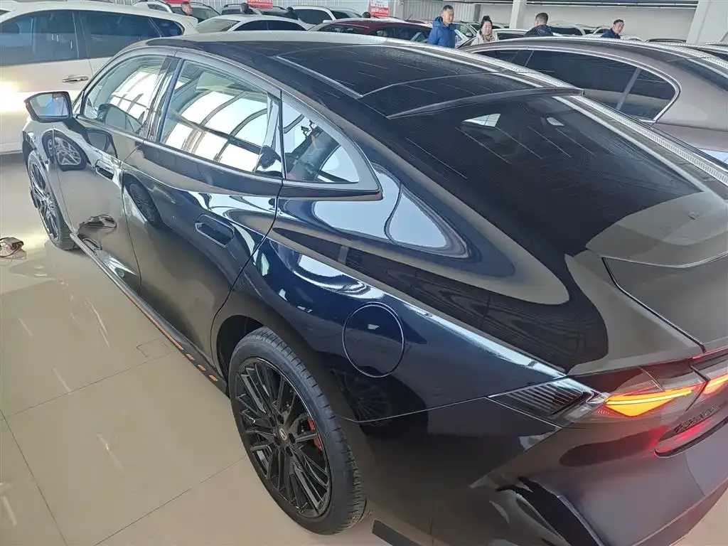 Changan UNI-V 2025 из CN, фото 4