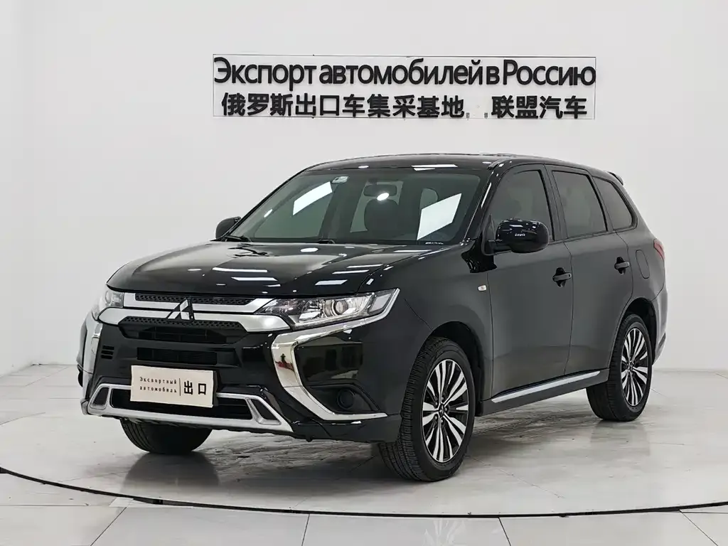 Mitsubishi Outlander 2024 из CN, фото 1