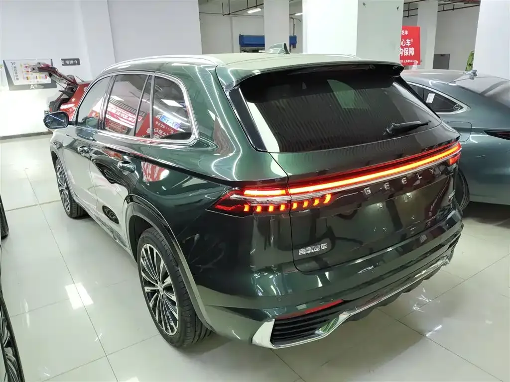 Geely Xingyue L — фото 6
