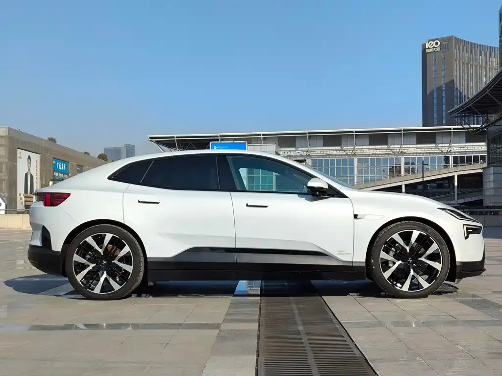 Polestar Polestar 4 2023 из CN, фото 7