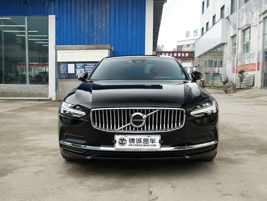 Volvo S90 2024 из CN, фото 4