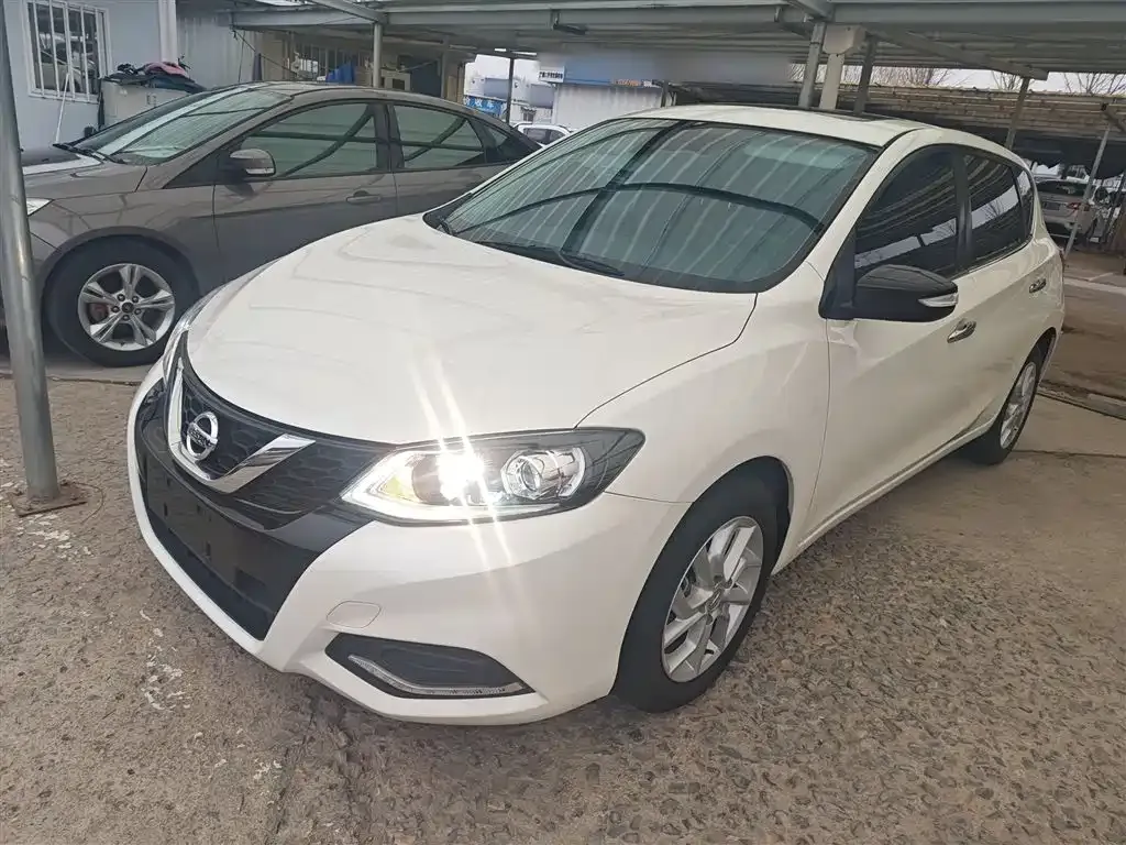Nissan Tiida 2021 из CN, фото 1