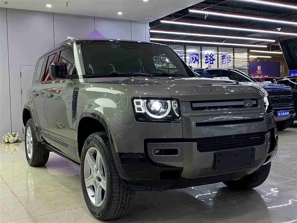Land Rover Defender — фото 2