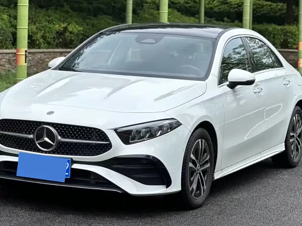 Mercedes-Benz A-Class 2023 из CN, фото 5