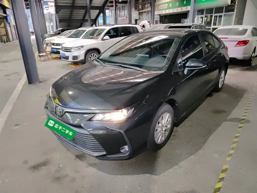 Toyota Corolla 2022 из CN, фото 1