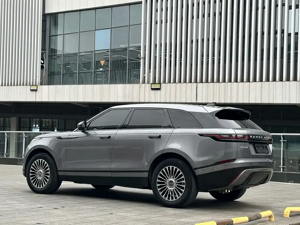 Land Rover Velar — фото 9