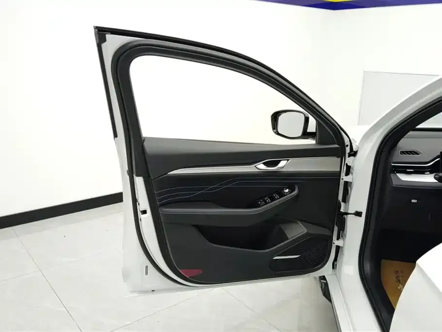 Geely Xingrui 2025 из CN, фото 7