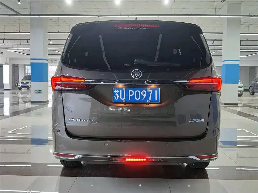 Buick GL8 2022 из CN, фото 7