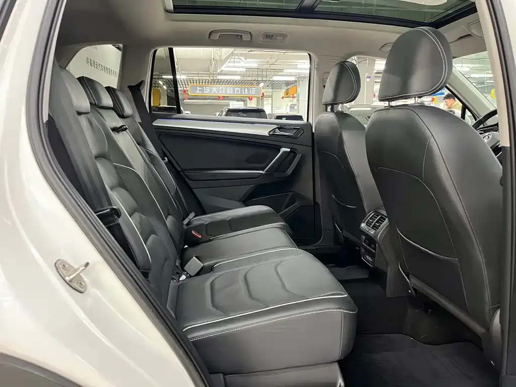 Volkswagen Tiguan L New Energy 2021 из CN, фото 4