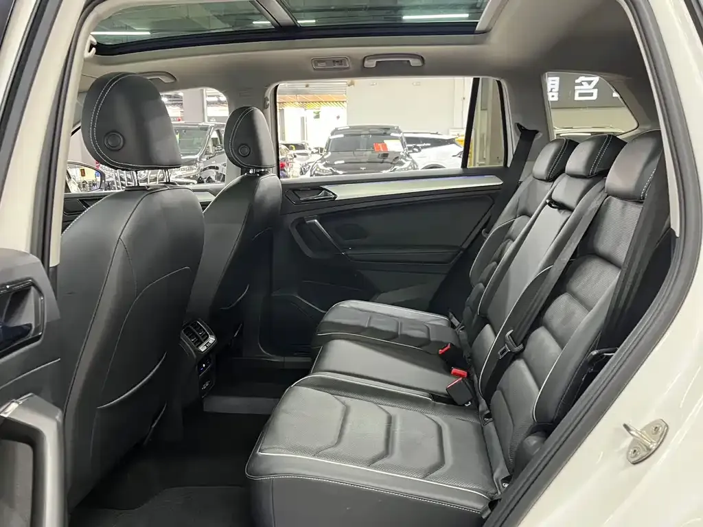 Volkswagen Tiguan L New Energy 2021 из CN, фото 7