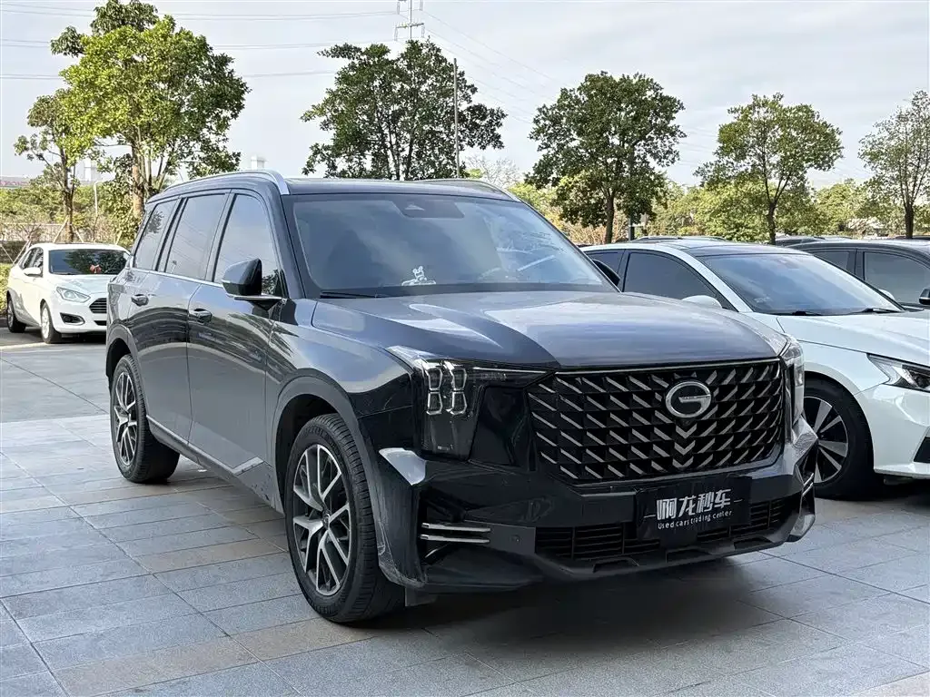 GAC Motor Trumpchi GS8 — фото 2