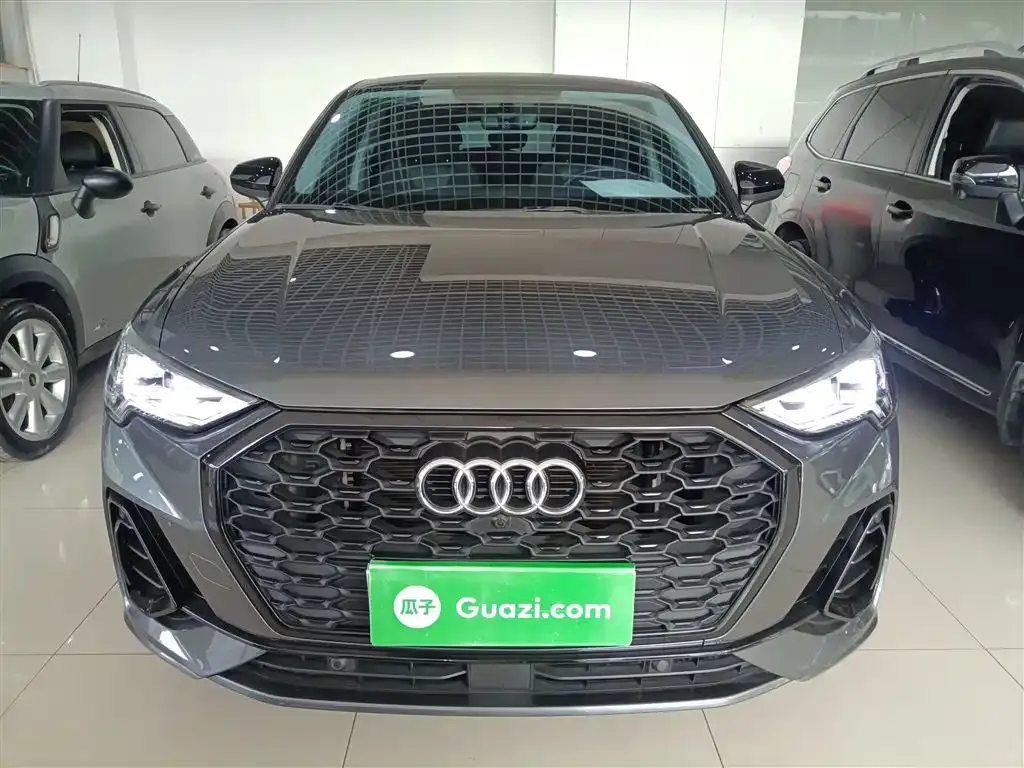 Audi Q3 Sportback — фото 3