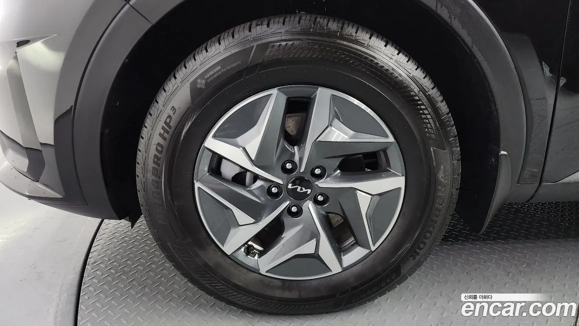 Kia Sorento — фото 8