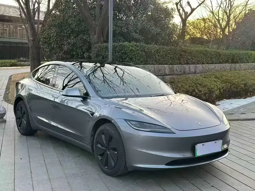 Tesla Model 3 2025 из CN, фото 7