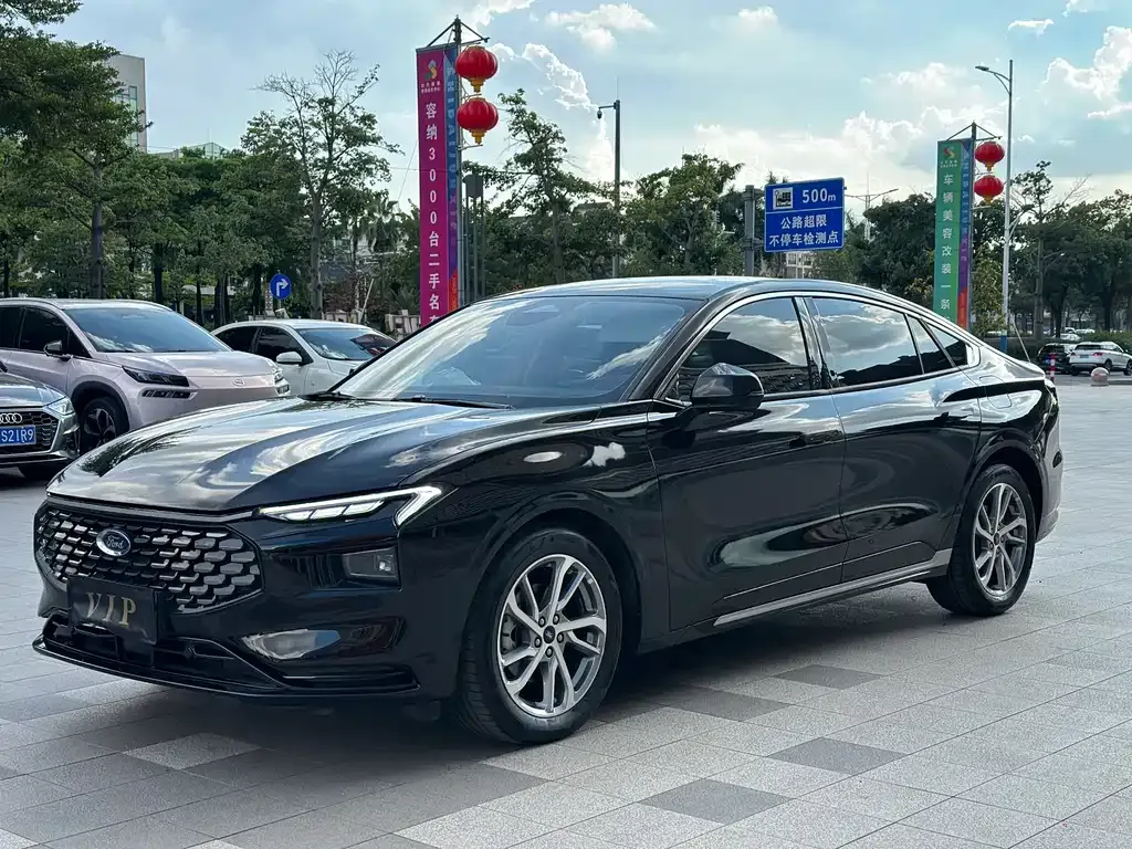Ford Mondeo 2023 из CN, фото 1