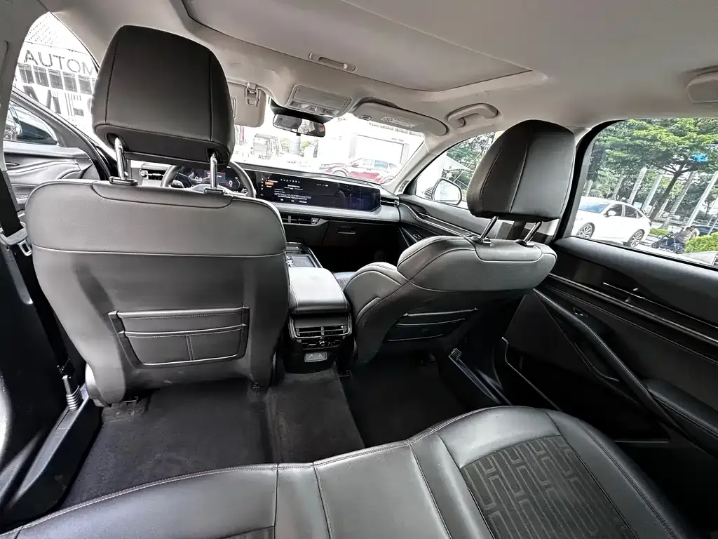 Ford Mondeo 2023 из CN, фото 9