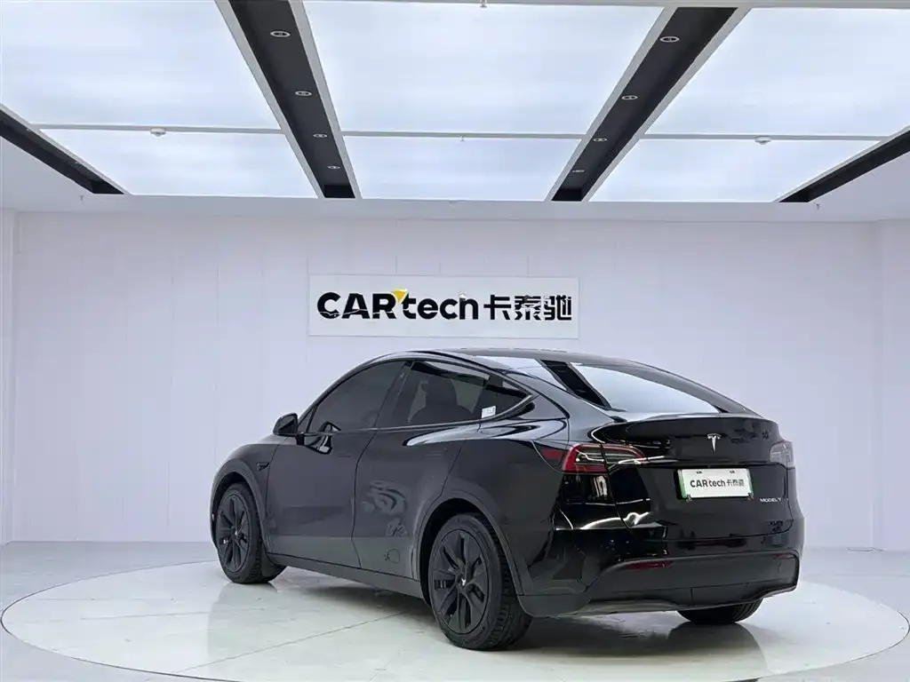 Tesla Model Y 2022 из CN, фото 2