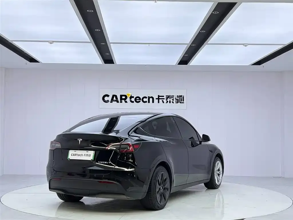 Tesla Model Y 2022 из CN, фото 9