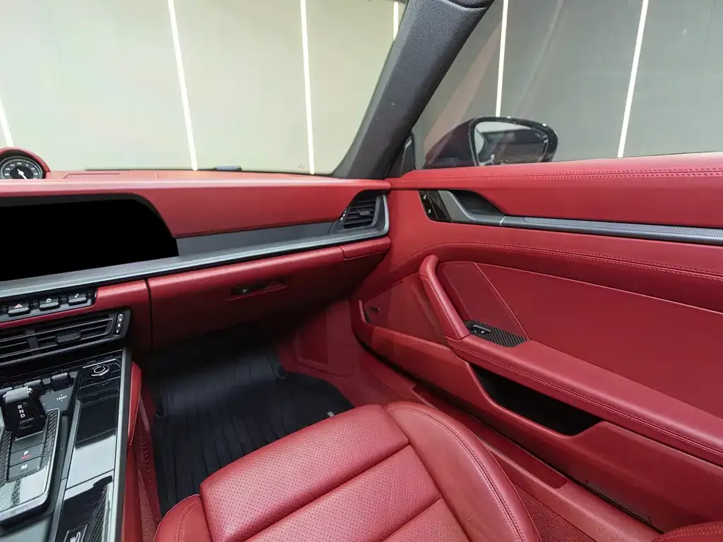 Porsche 911 2021 из CN, фото 6