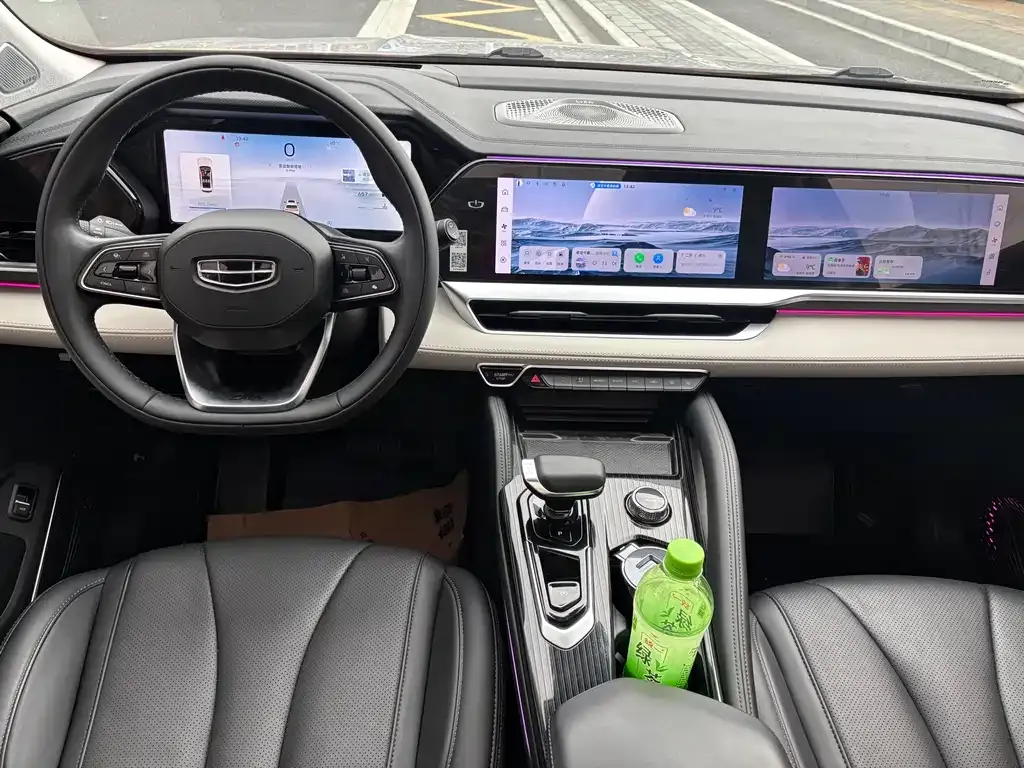Geely Xingyue L 2023 из CN, фото 3
