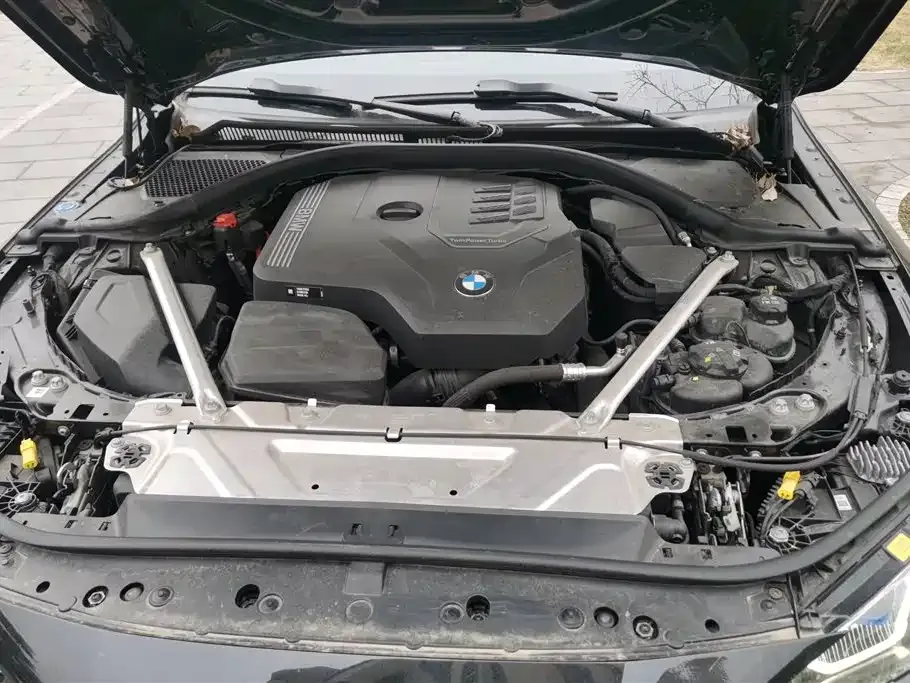 BMW 4 Series 2023 из CN, фото 9